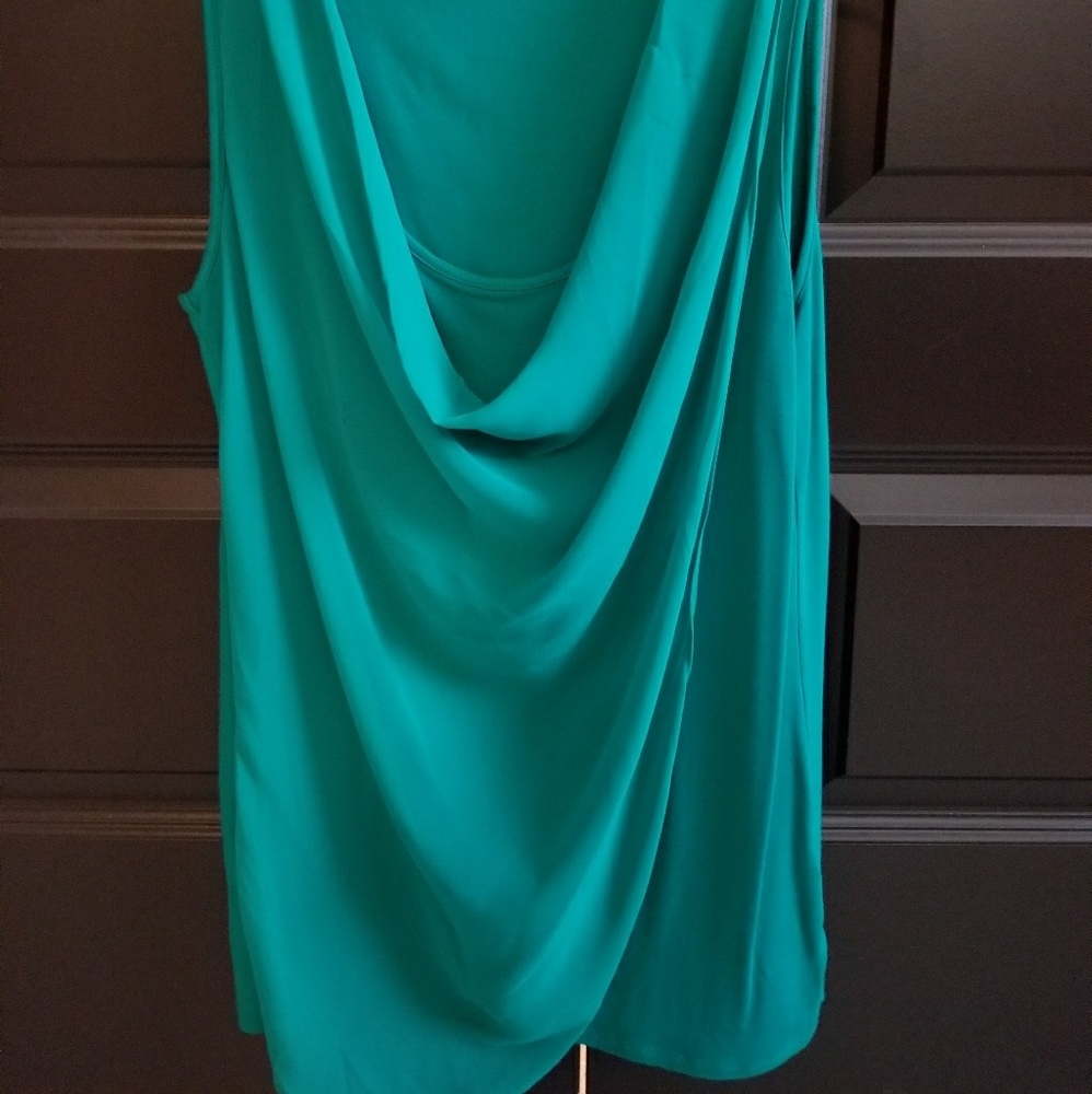 Beautiful Deep Teal Top Size S